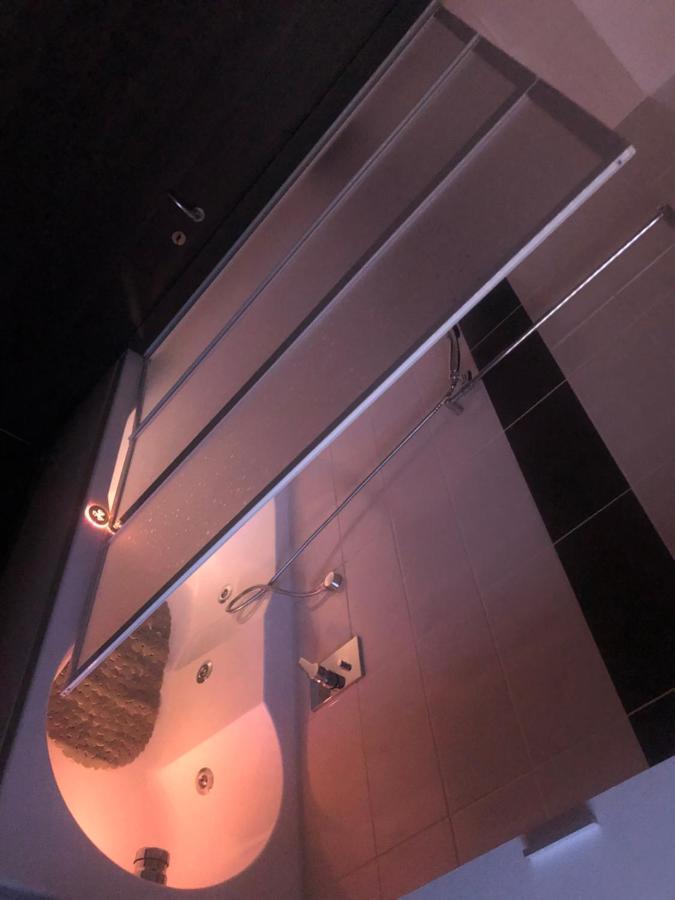 "La Bella Della Cappuccina" Casa Con Parcheggio Interno Gratuito Lejlighed Domodossola Eksteriør billede